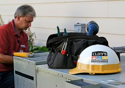 Cliff's Technician Ready to Help You